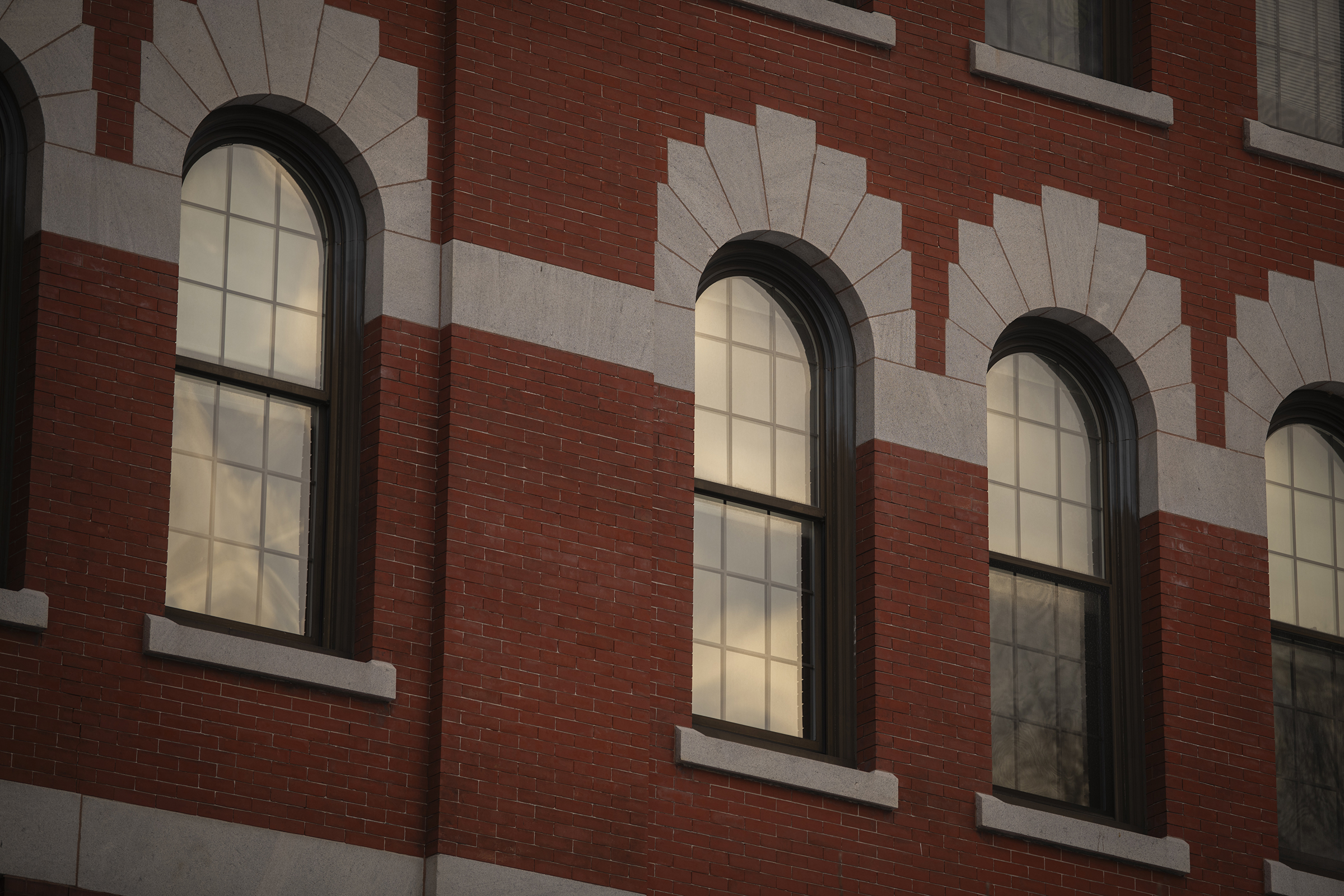 Jonas Clark Hall - architecture