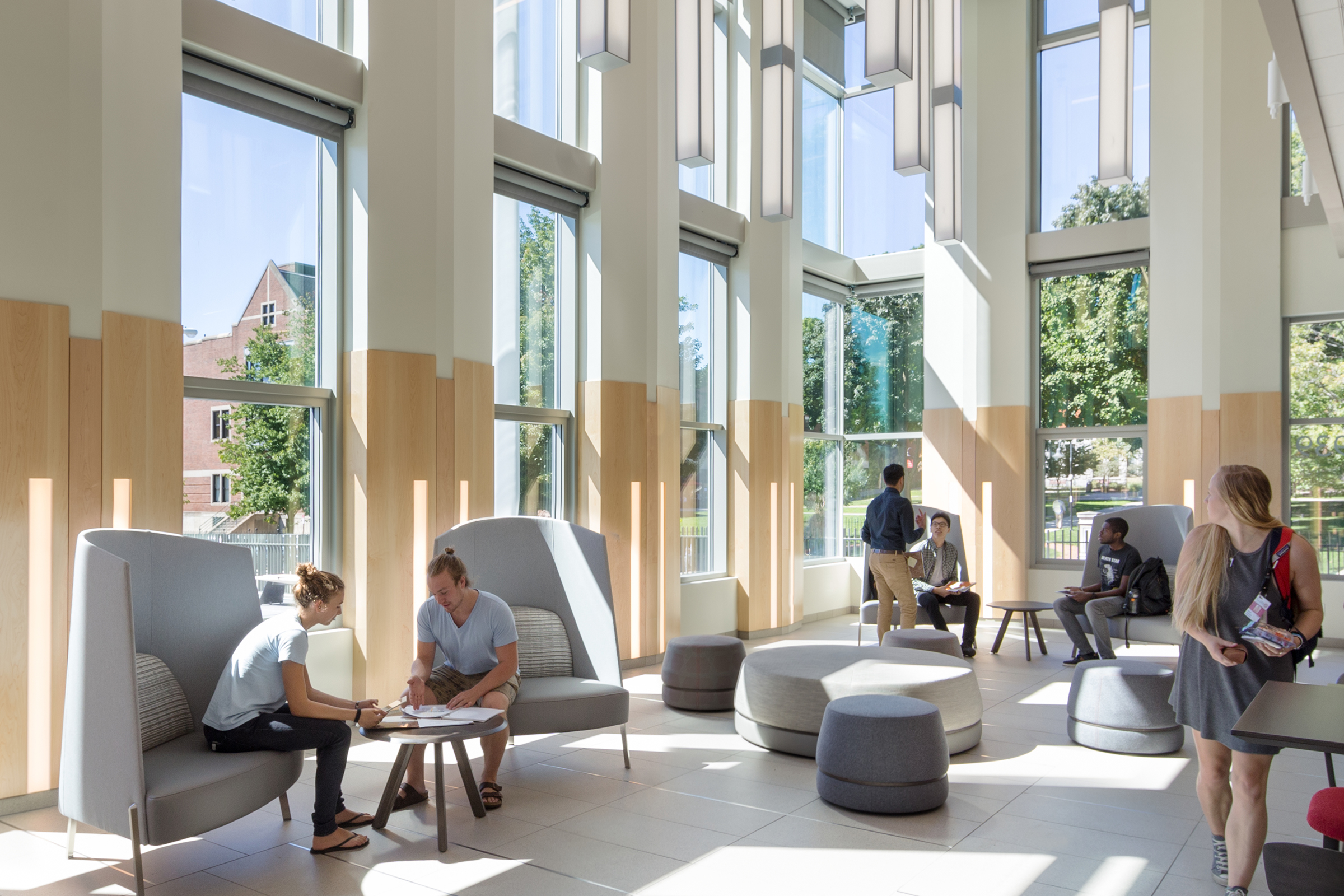 Shaich Family Alumni and Student Engagement Center (ASEC) - lobby