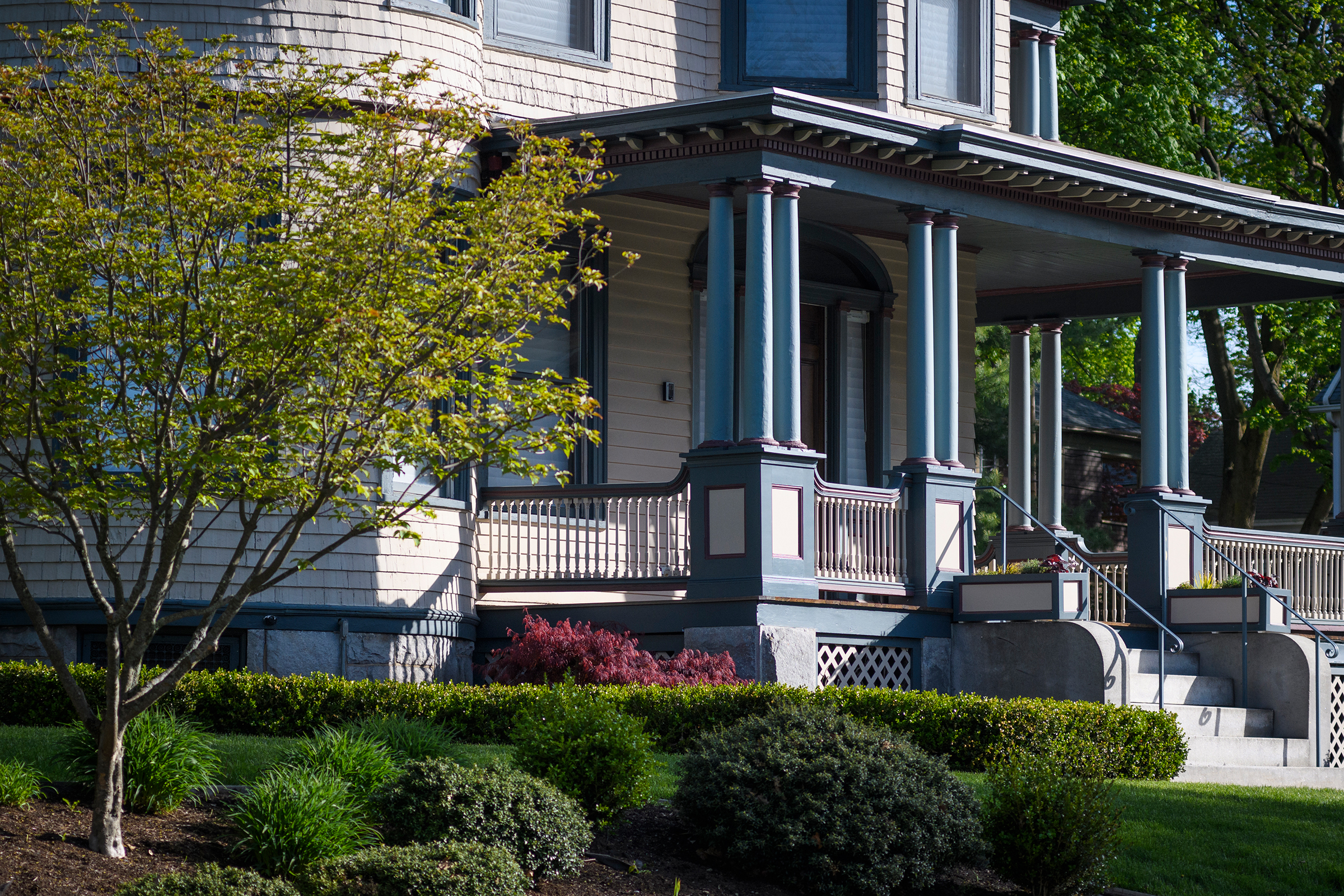 Harrington House - front porch