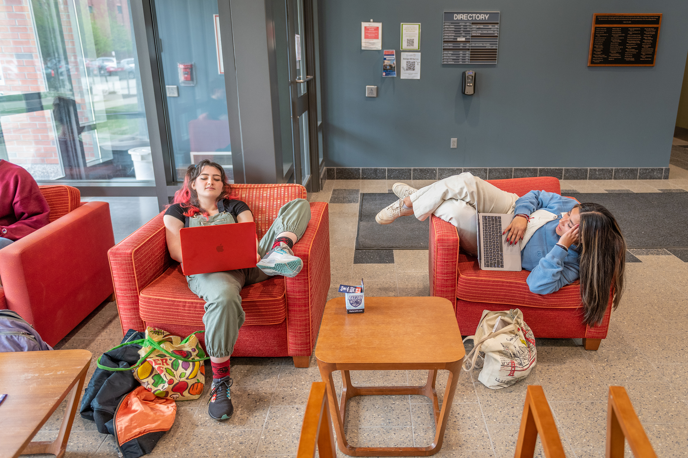 Lasry Center for BioScience - common area