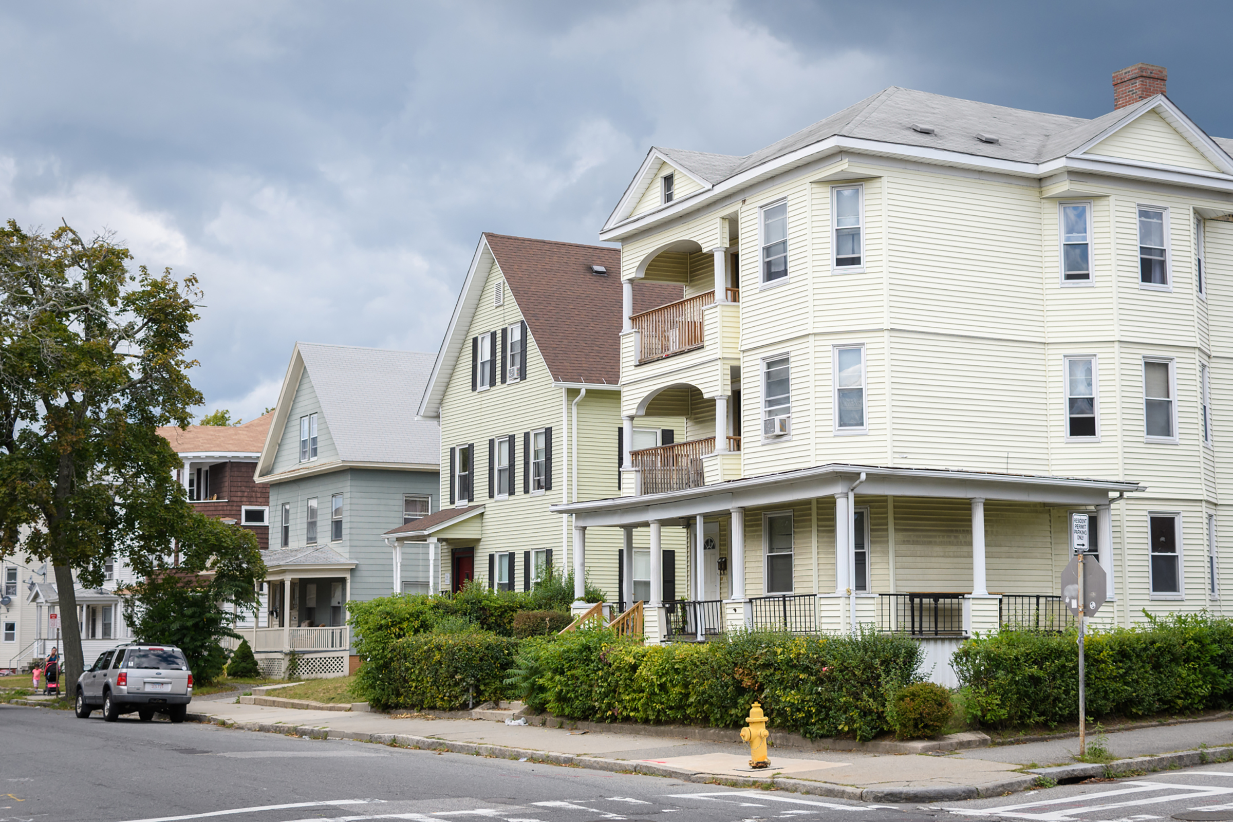 Residential Life Housing - off campus housing - florence street