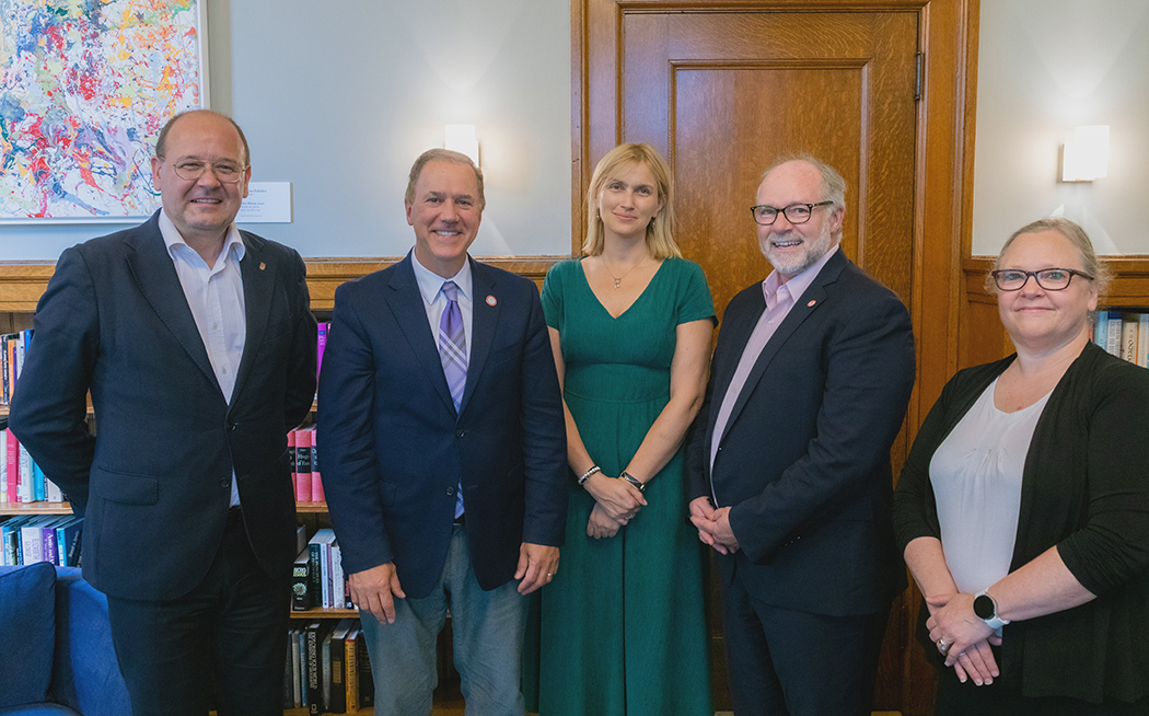 Clark renews partnership with Kraków School of Business