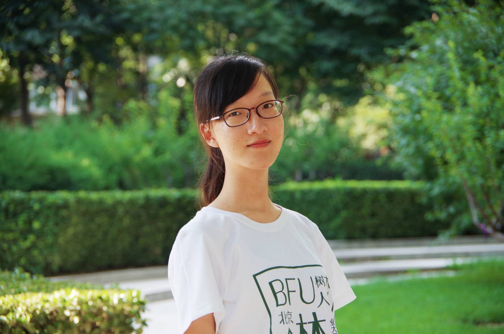 Students win awards at American Association of Geographers 2022 meeting