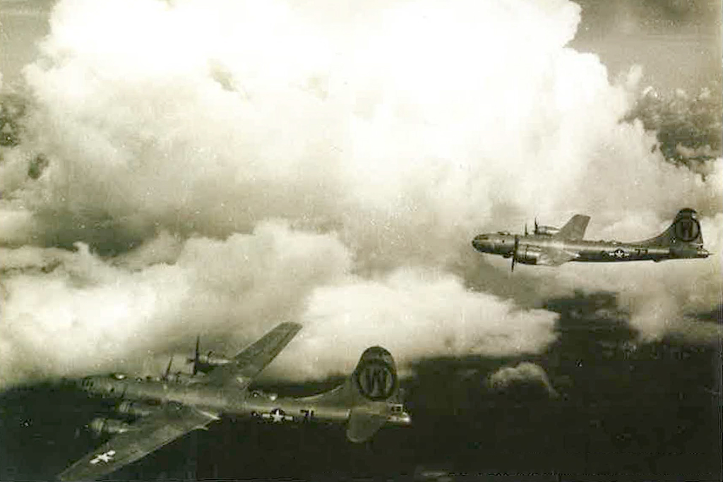 WWII planes photographed by cameras set by Ed Quinn '50