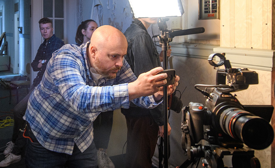 ‘With Dad’ film earns plaudits