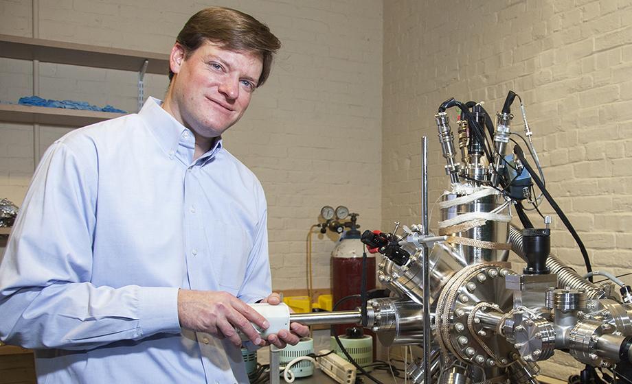 Professor’s research inches toward understanding superconductors
