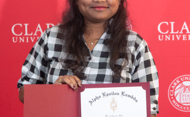 graduate student receiving award
